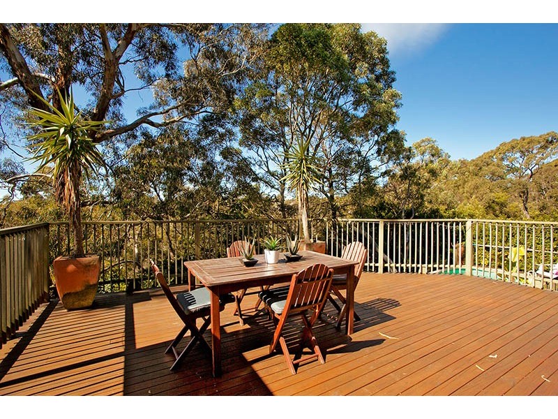 28 Bridgeview Road, Yarrawarrah NSW 2233