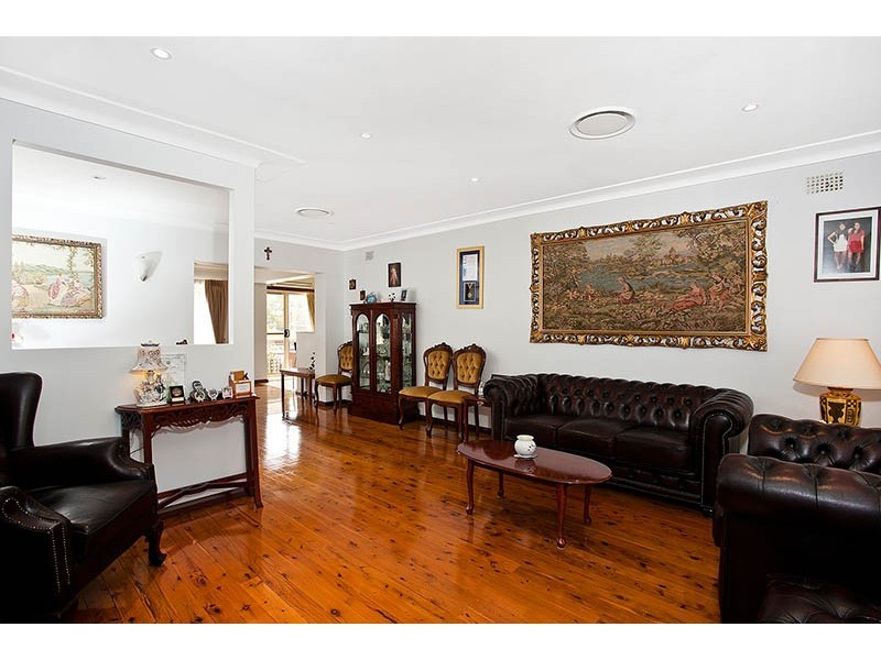 37 Banbal Road, Engadine NSW 2233