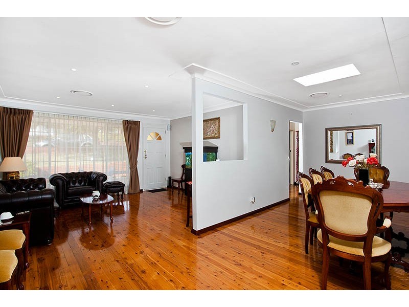 37 Banbal Road, Engadine NSW 2233
