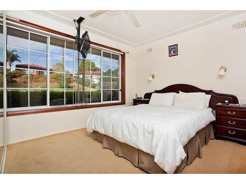 37 Banbal Road, Engadine NSW 2233