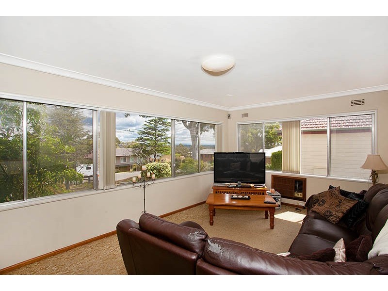 42 Copeland Road, Engadine NSW 2233