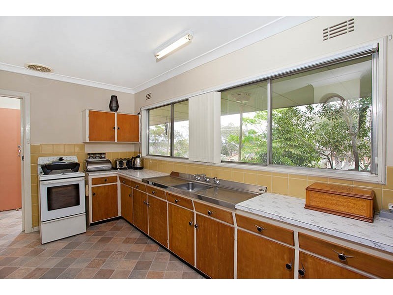 42 Copeland Road, Engadine NSW 2233