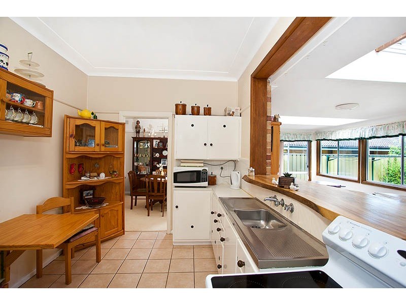 8 Buckle Avenue, Engadine NSW 2233