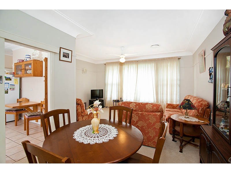 8 Buckle Avenue, Engadine NSW 2233