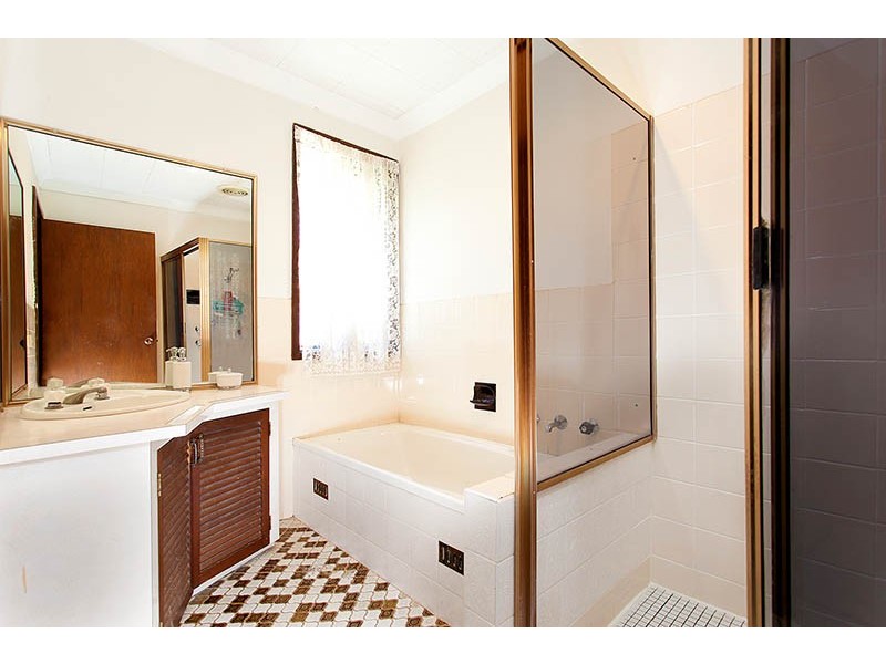 12 Cutler Road, Engadine NSW 2233