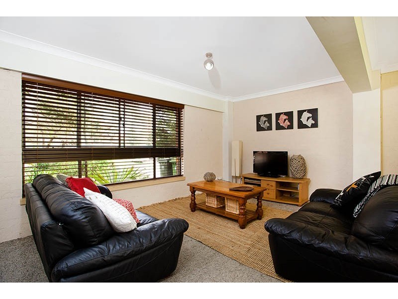 1 Sladden Road, Yarrawarrah NSW 2233