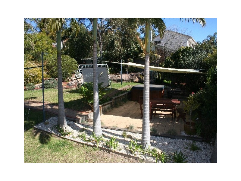 4 Mannikin Drive, Woronora Heights NSW 2233