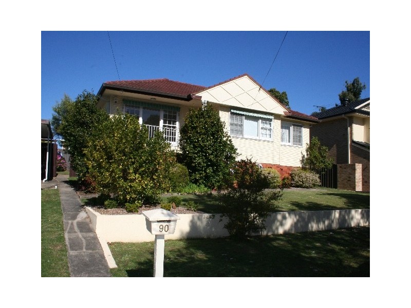 90 Thurlgona Road, Engadine NSW 2233