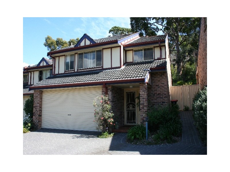 3/2 Wollybutt Road, Engadine NSW 2233
