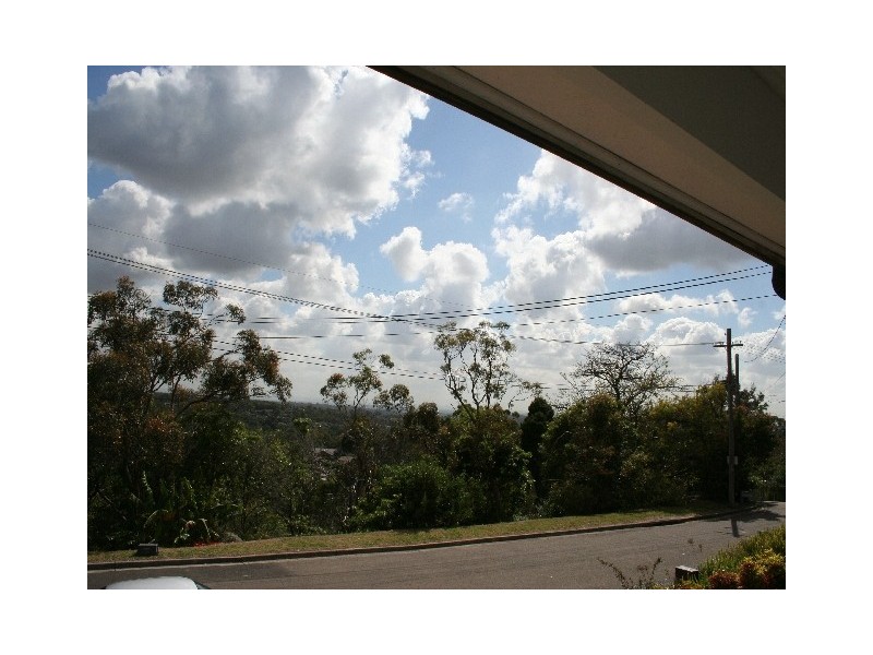 4 Hakea Street, Yarrawarrah NSW 2233