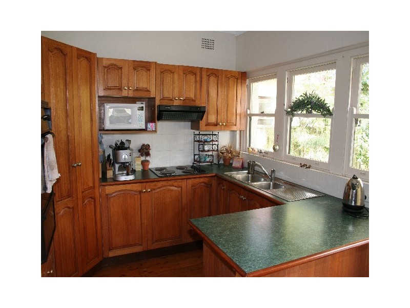 231 Loftus Avenue, Loftus NSW 2232