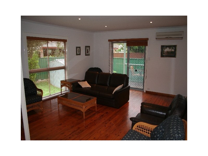 1 Prices Circuit, Woronora NSW 2232