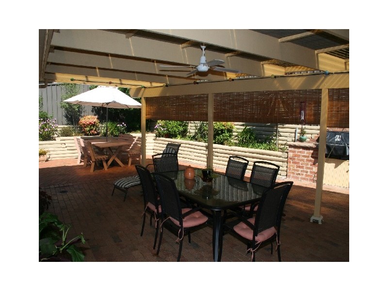 16 Quarrion Place, Woronora Heights NSW 2233