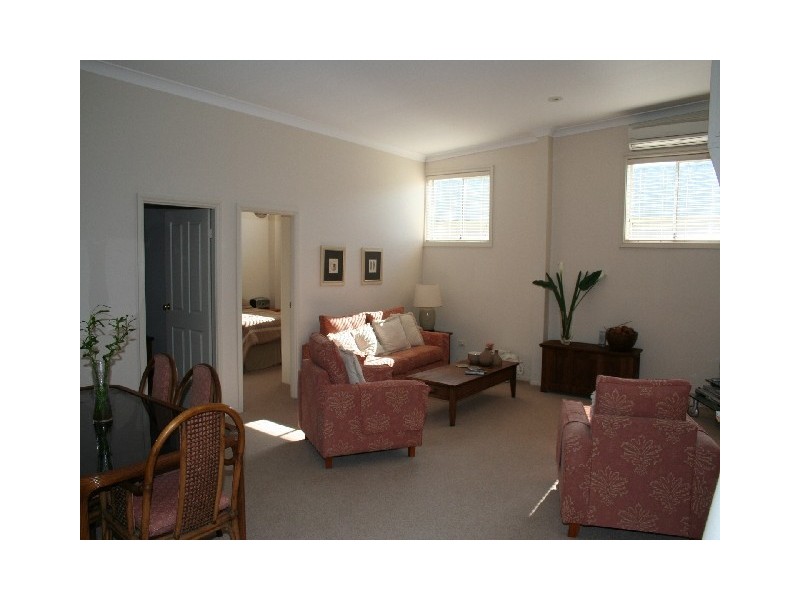 1/23 Burns Road, Heathcote NSW 2233