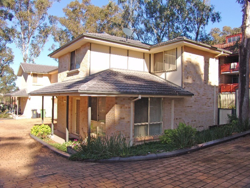 2/67 Park Avenue, Kingswood NSW 2747