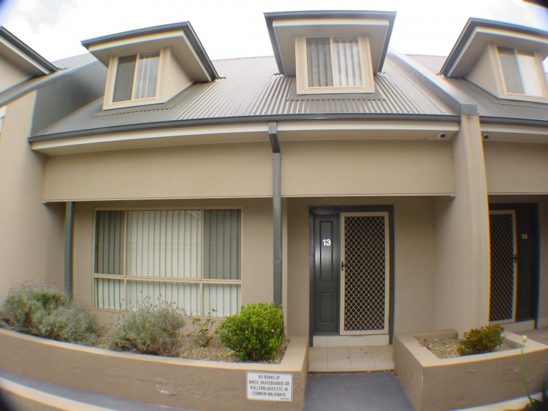 13/98 Victoria street, Werrington NSW 2747