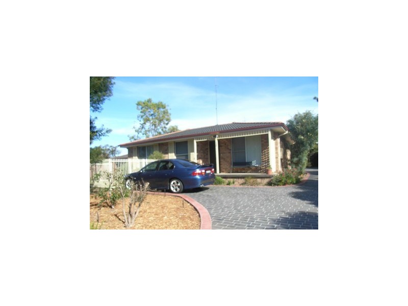 12 Cobb Avenue, South Penrith NSW 2750