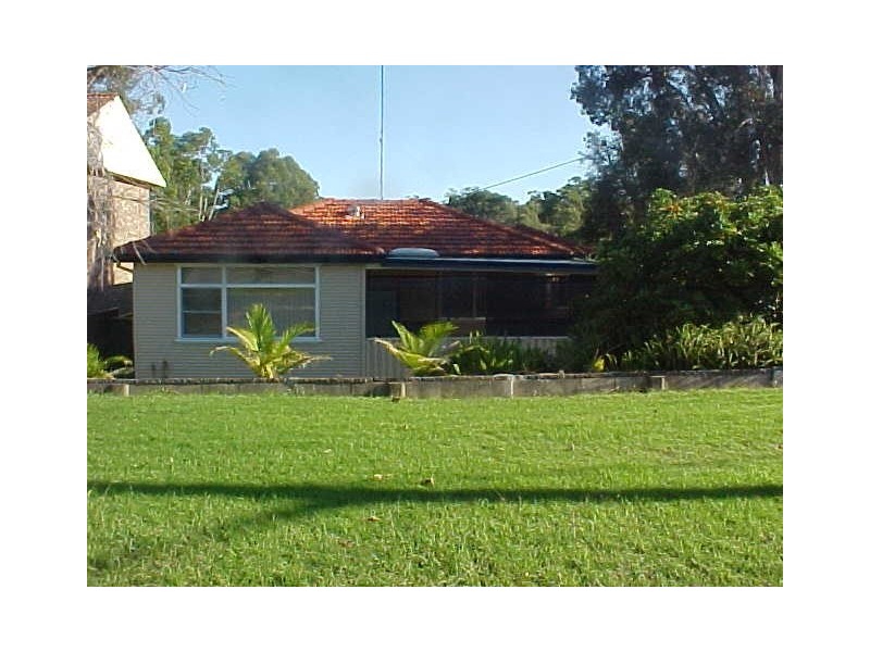 122 Coreen Avenue, Penrith NSW 2750