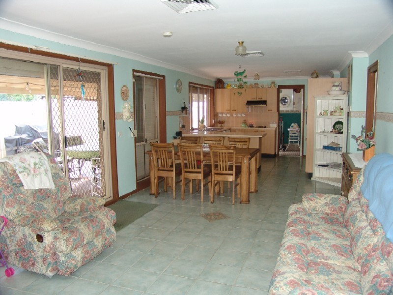 50 Glencoe Avenue, Werrington County NSW 2747