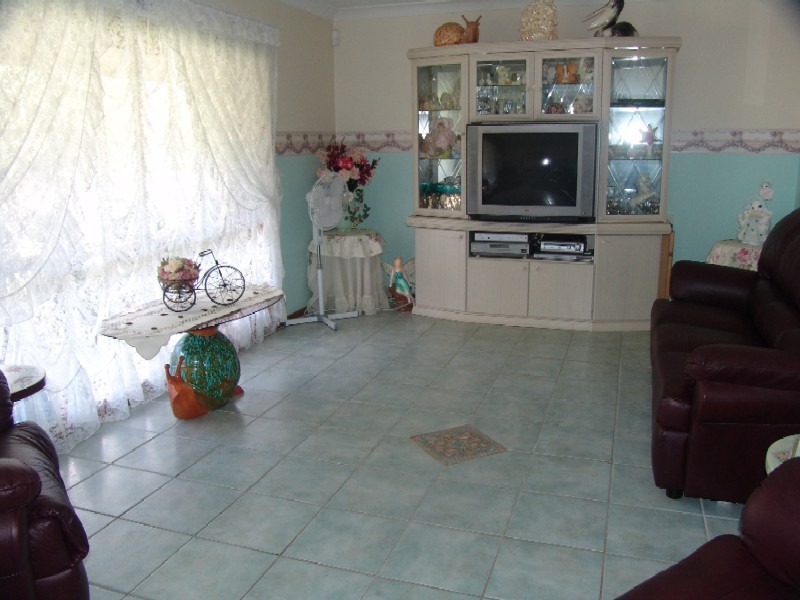 50 Glencoe Avenue, Werrington County NSW 2747