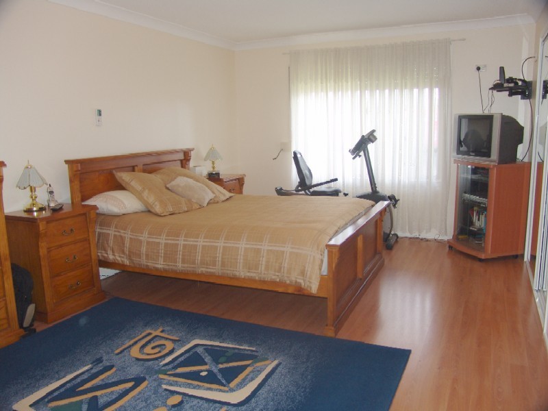 Claremont Meadows NSW 2747