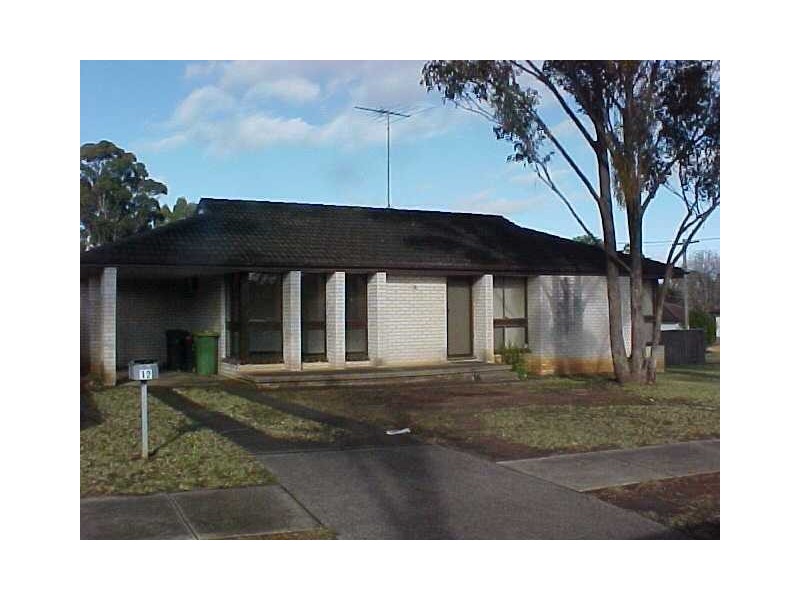 12 Caloola Avenue, Penrith NSW 2750