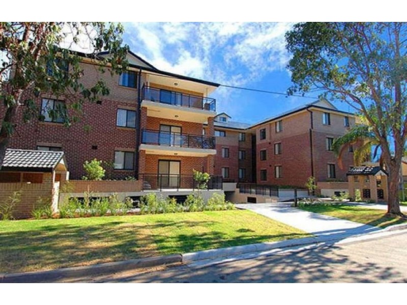3/9-13 Dent Street, Penrith NSW 2750