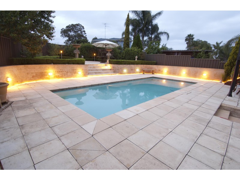 4 Kiparra Crescent, South Penrith NSW 2750