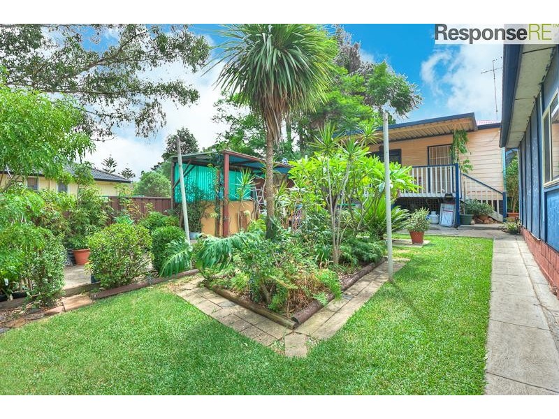 42 Cooper Street, Penrith NSW 2750