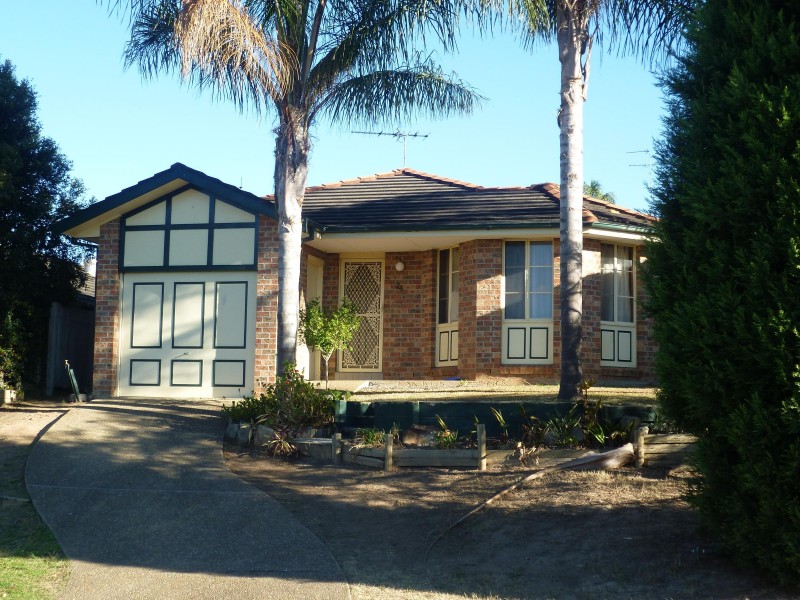 24 Kenneth Slessor Drive, Glenmore Park NSW 2745