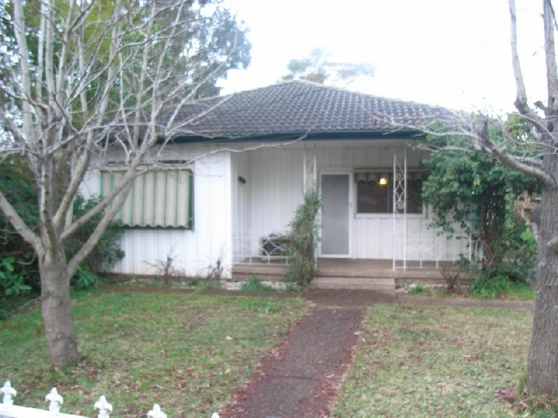 48 Barry Street, Cambridge Park NSW 2747