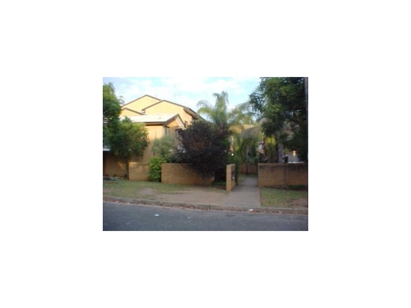 10/30 Haynes Street, Penrith NSW 2750