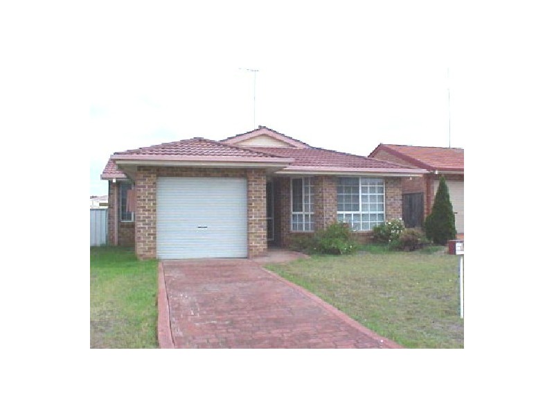 15 Gershwin Crescent, Claremont Meadows NSW 2747