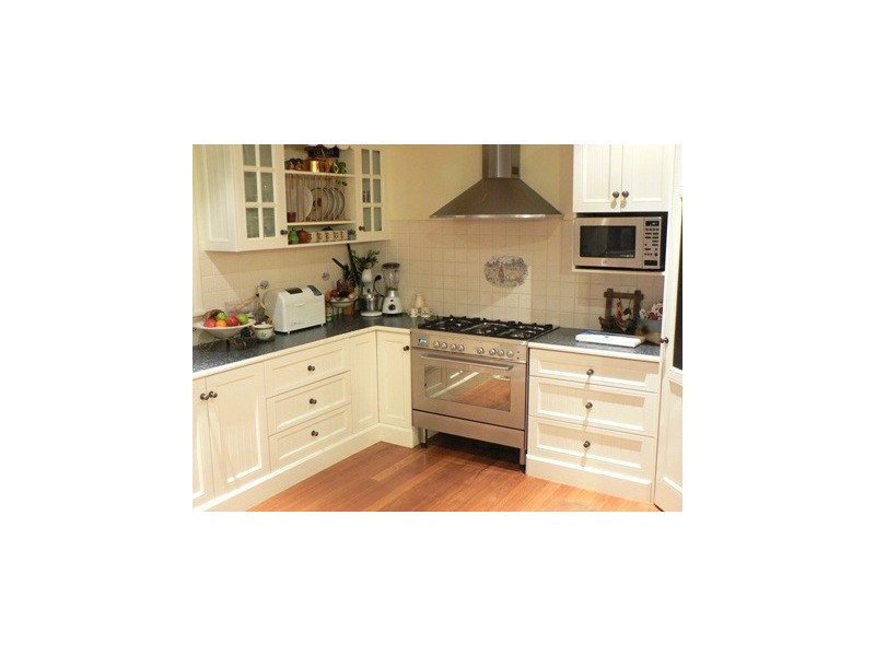 2 Donohues Avenue, Mulgoa NSW 2745