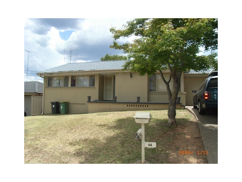 44 Lorne Avenue, South Penrith NSW 2750