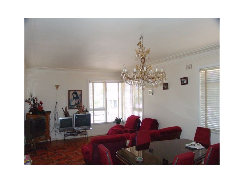 19 Lethbridge Street, Penrith NSW 2750