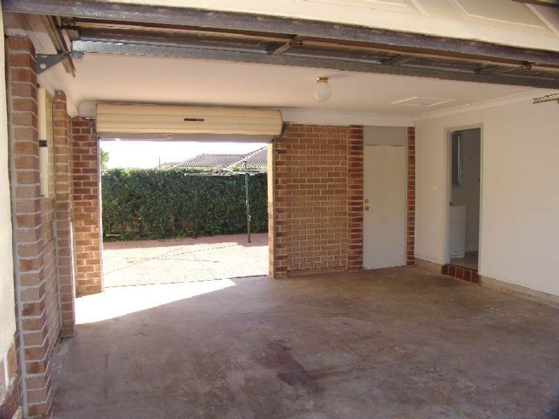 Glenmore Park NSW 2745