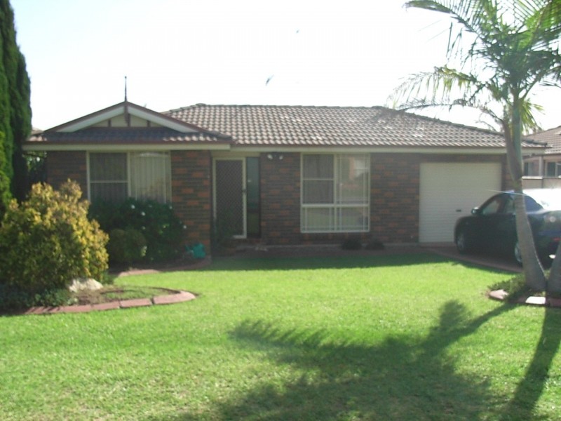 14 Panton Close, Glenmore Park NSW 2745