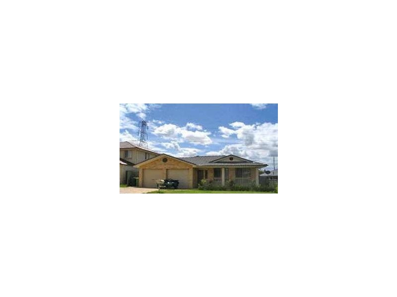 9 Kookaburra Crescent, Glenmore Park NSW 2745