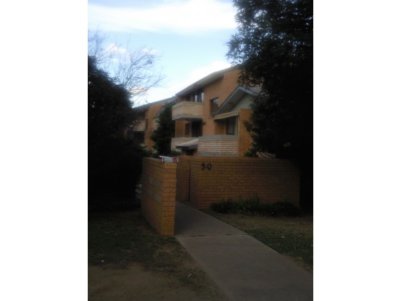 16/30 Haynes Street, Penrith NSW 2750