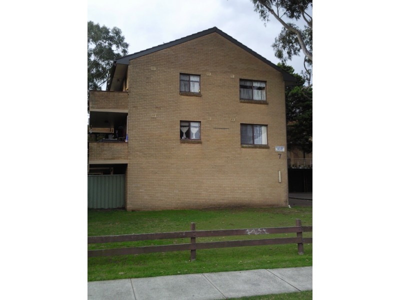 5/7 Santley Crescent, Kingswood NSW 2747