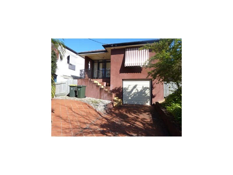 65 Raven Street, Camp Hill QLD 4152