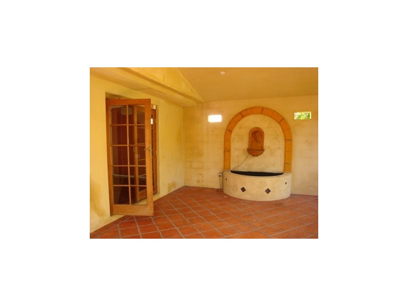 65 Raven Street, Camp Hill QLD 4152