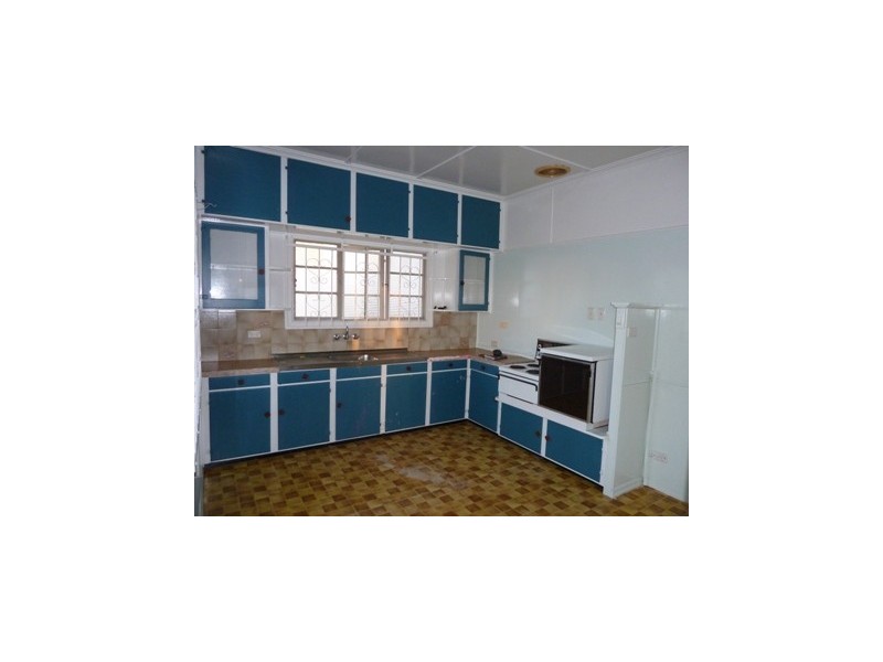 50 Martha Street, Camp Hill QLD 4152