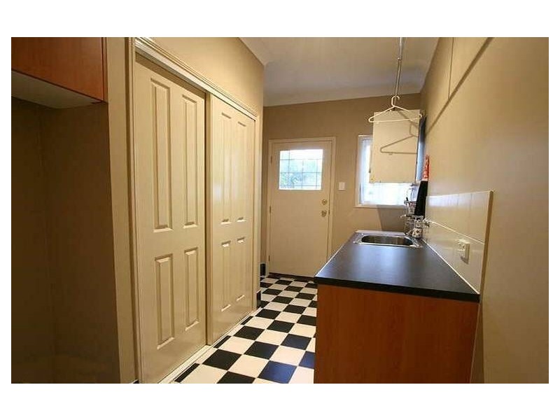 19 Laurina Cr, Mcdowall QLD 4053