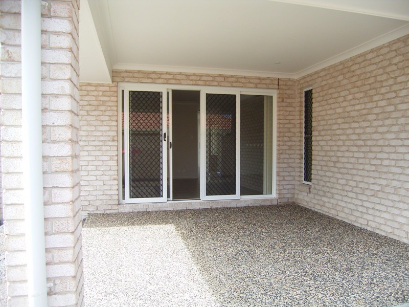 34 Higgs Circuit, Wynnum West QLD 4178