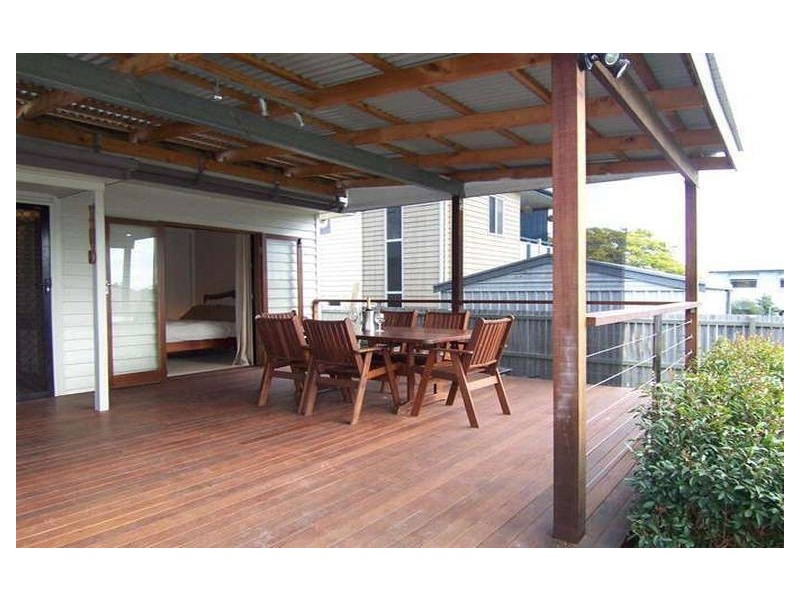 49 Faine Street, Manly West QLD 4179