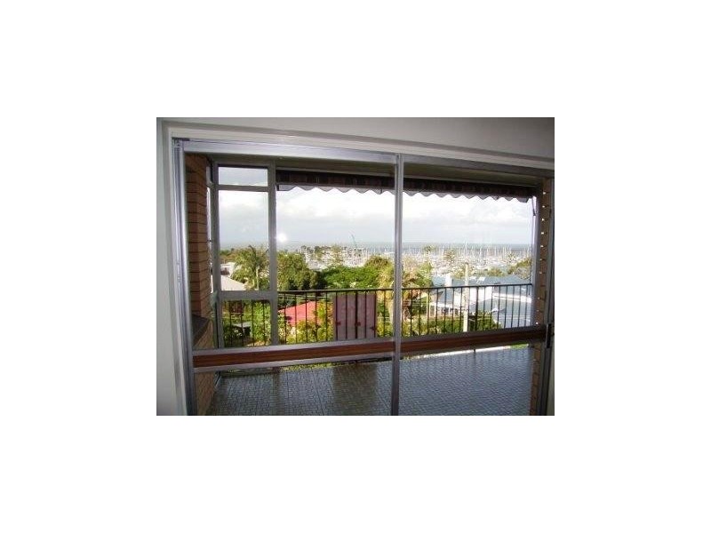 4/20 Benalla, Manly QLD 4179