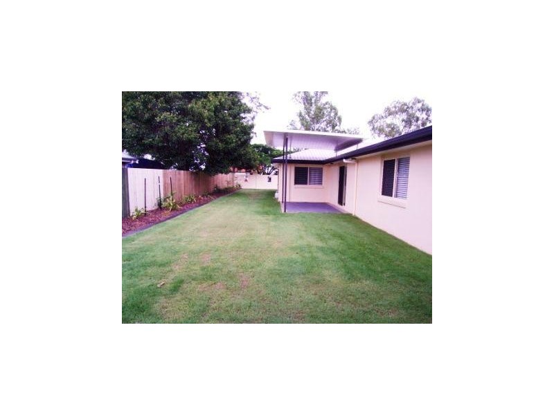 104 Randall, Wynnum West QLD 4178