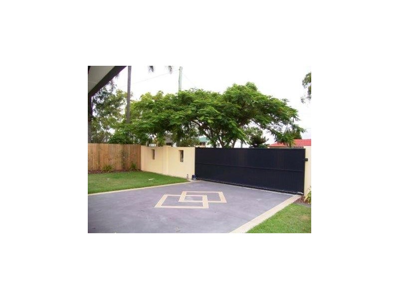 104 Randall, Wynnum West QLD 4178